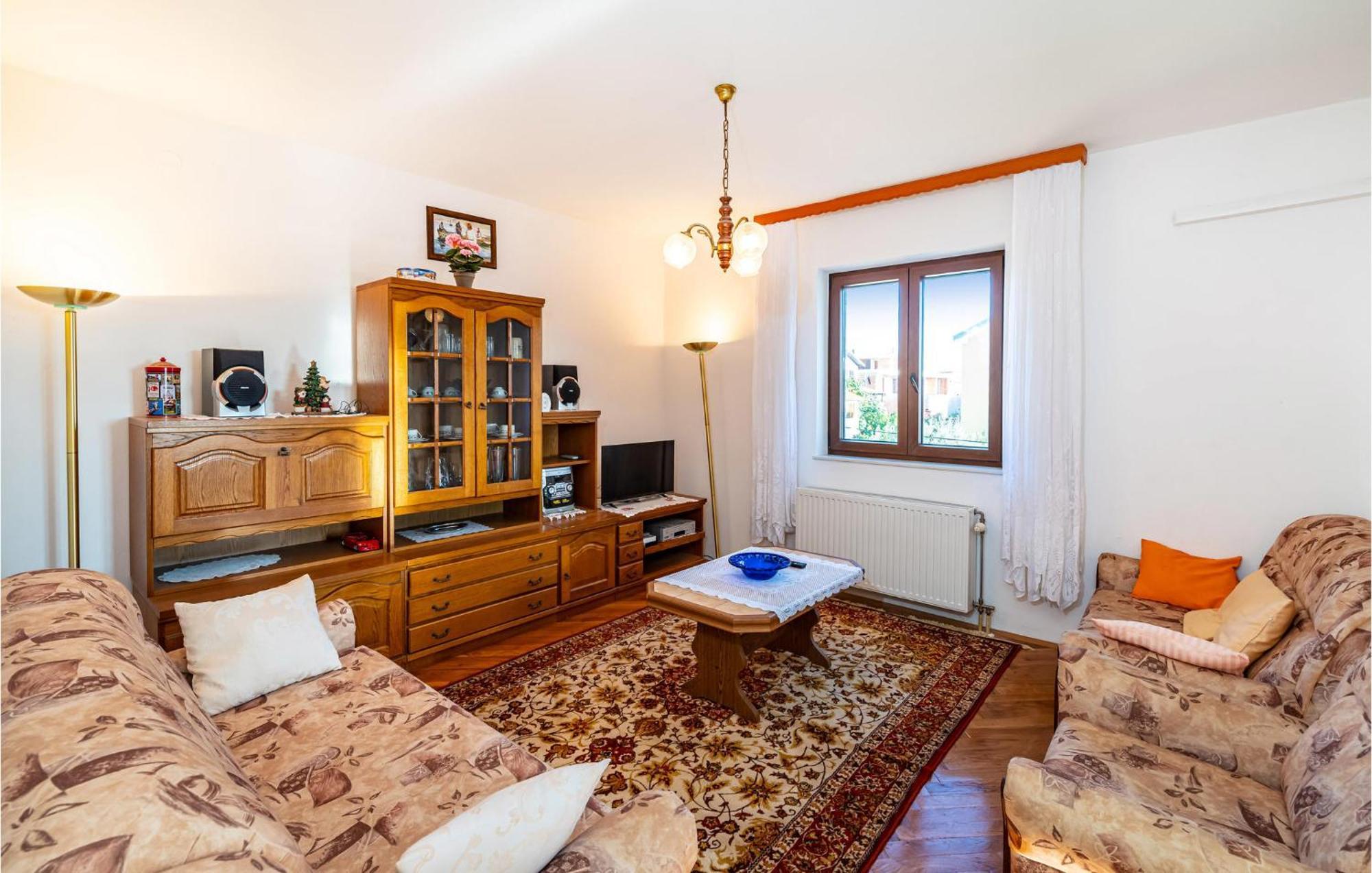 2 Bedroom Cozy Apartment In Zadar Buitenkant foto